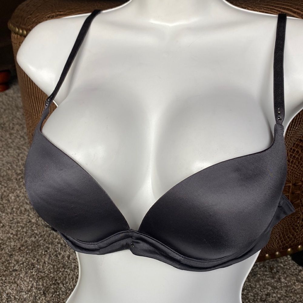 Victoria’s Secret Rare Biofit push up Bra grey 34C